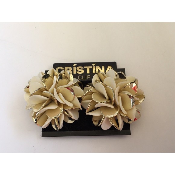 Vintage Cristina Cluster Flower Clip earrings Statement Aesthetic - Picture 1 of 2